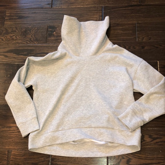 CALIA by Carrie Underwood Tops - Calia grey mock turtleneck sweatshirt size medium top